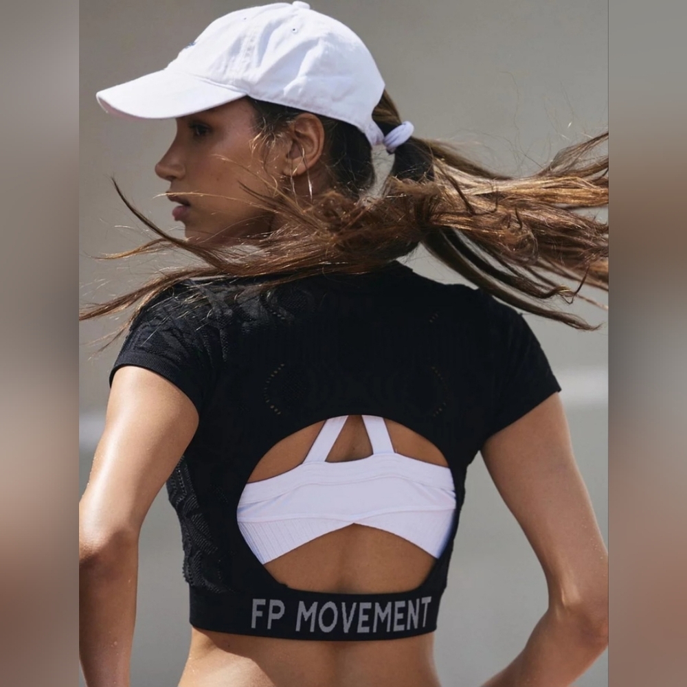 FP Movement - Run The Distance Baby - Petal Tee - Picture 3 of 3